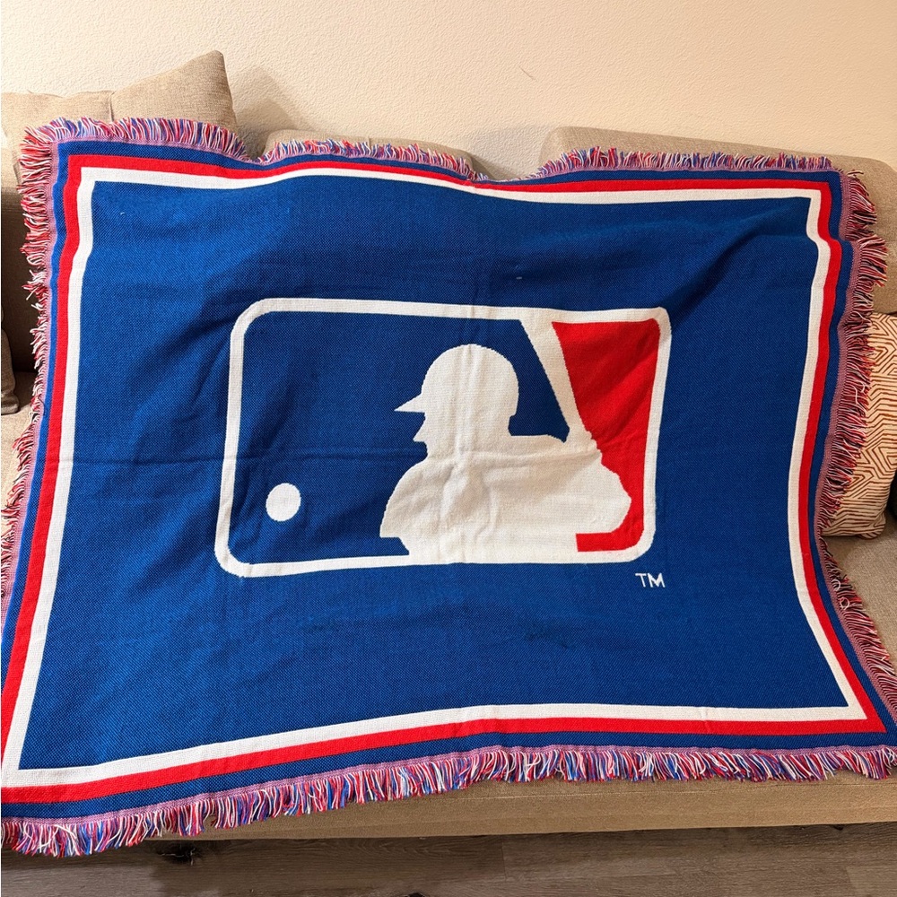 Northwest Red and Blue MLB Throw Blanket